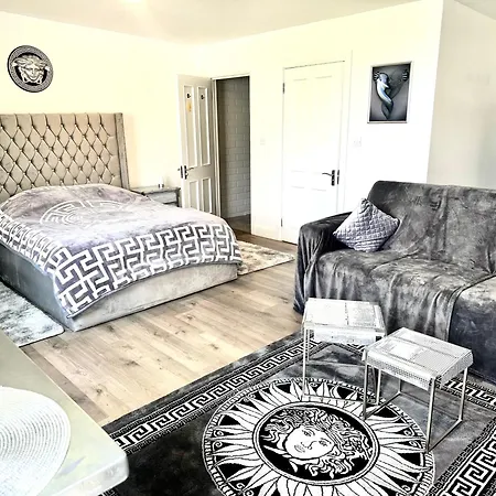 Апартаменты Luxury Килдэр