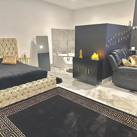 Luxury Apartment